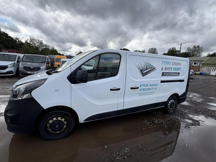 Used Vauxhall Vivaro 2018 for sale - 76184203: Photo 3
