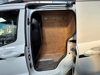 Used Ford Transit Courier 2019 for sale - 75580335: Photo