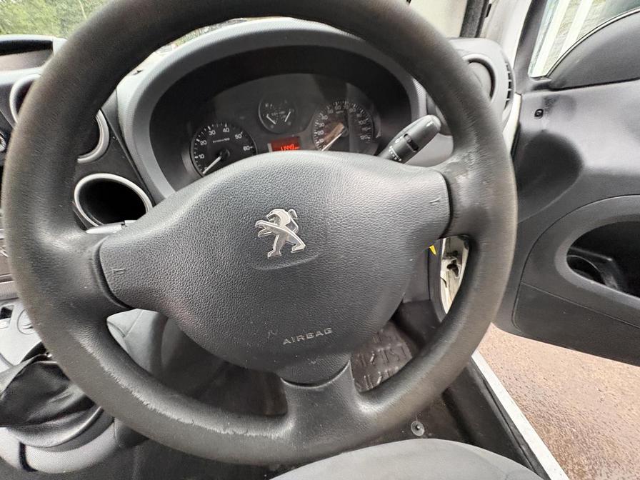 Used Peugeot Partner 2016 for sale - 77316267: Photo 13