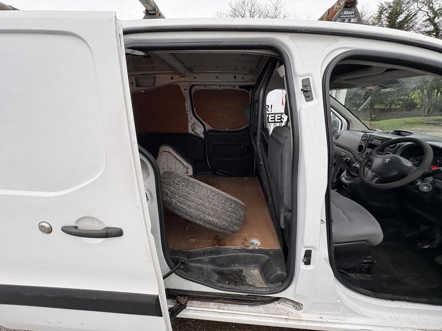 Used Peugeot Partner 2016 for sale - 77316267: Photo 15