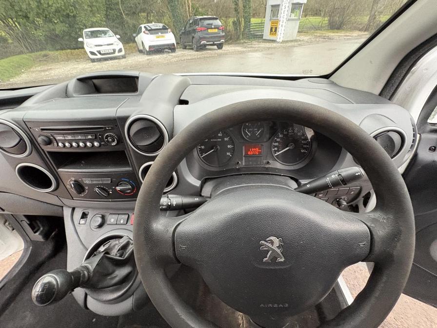 Used Peugeot Partner 2016 for sale - 77316267: Photo 18