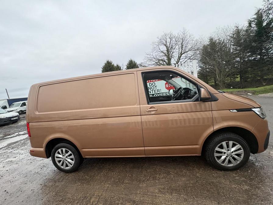 Used Volkswagen Transporter 2021 for sale - 77293902: Photo 2