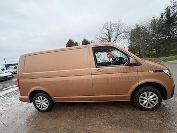 Used Volkswagen Transporter 2021 for sale - 77293902: Photo