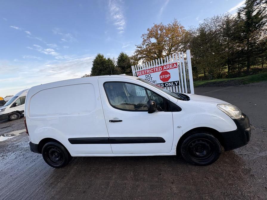 Used Citroen Berlingo 2017 for sale - 76501732: Photo 5
