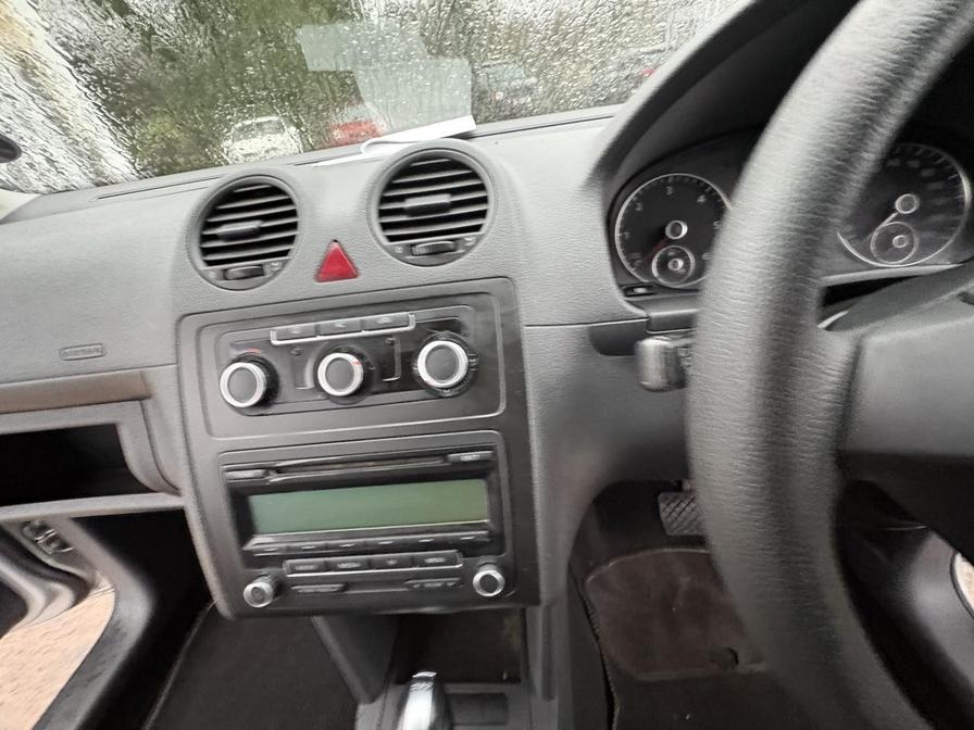 Used Volkswagen Caddy Maxi Life 2011 for sale - 77500047: Photo 7