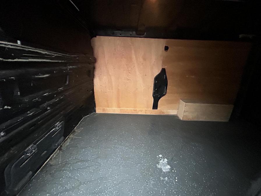 Used Vauxhall Vivaro 2015 for sale - 77058083: Photo 8