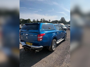 Used Mitsubishi L200 2017 for sale - 79287008: Photo