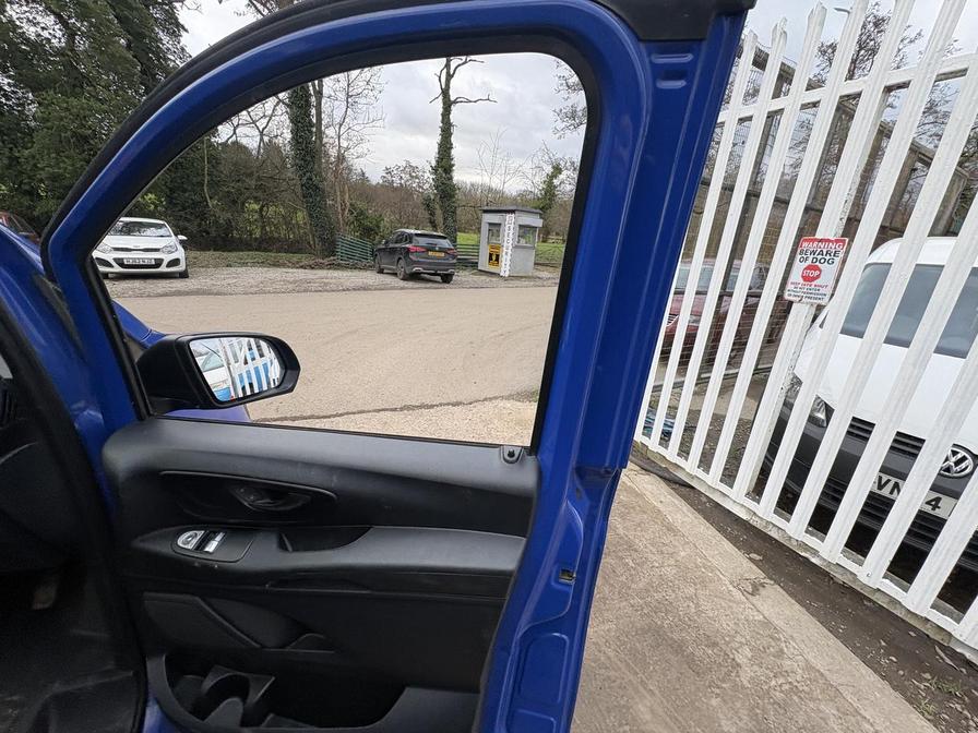 Used Mercedes-Benz Vito 2021 for sale - 77842208: Photo 16