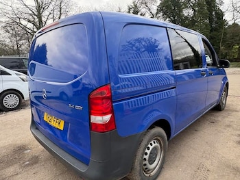 Used Mercedes-Benz Vito 2021 for sale - 77842208: Photo