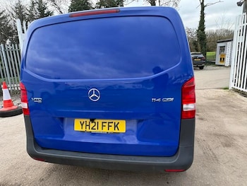 Used Mercedes-Benz Vito 2021 for sale - 77842208: Photo
