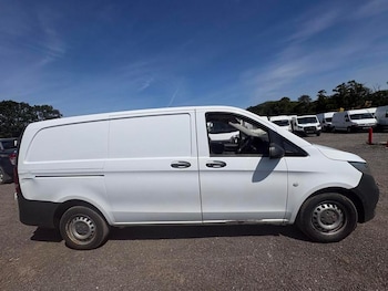 Used Mercedes-Benz Vito 2015 for sale - 79287103: Photo