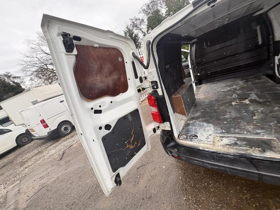 Used Vauxhall Vivaro 2020 for sale - 77638345: Photo 15