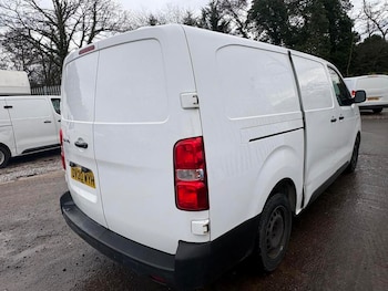 Used Vauxhall Vivaro 2020 for sale - 77638345: Photo