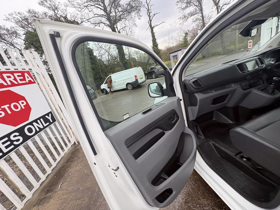 Used Vauxhall Vivaro 2020 for sale - 77638345: Photo 9