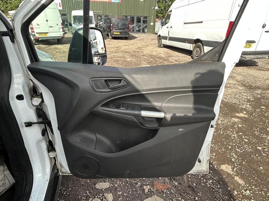 Used Ford Transit Connect 2014 for sale - 75980380: Photo 10