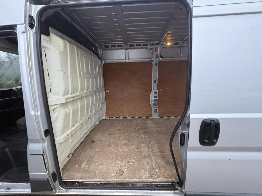 Used Peugeot Boxer 2014 for sale - 77321532: Photo 16