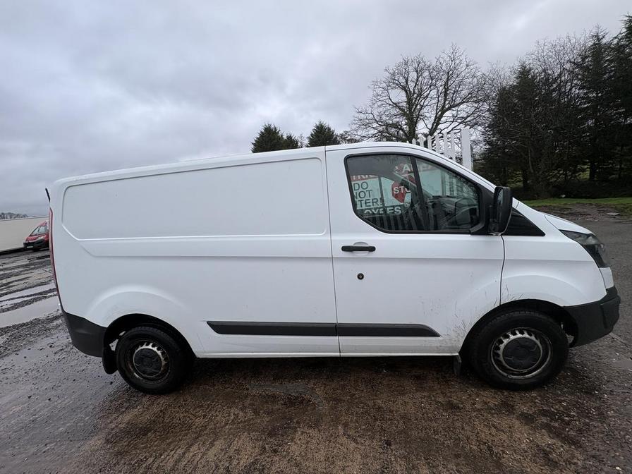 Used Ford Transit Custom 2015 for sale - 77485445: Photo 2