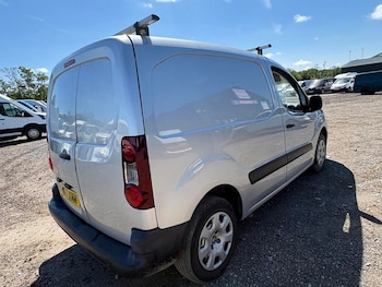 Used Peugeot Partner 2017 for sale - 78690019: Photo