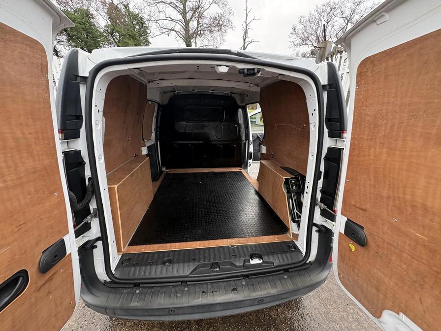 Used Renault Kangoo 2017 for sale - 77648670: Photo 16