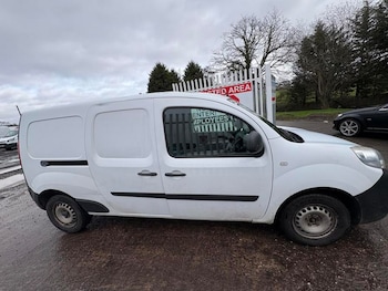 Used Renault Kangoo 2017 for sale - 77648670: Photo