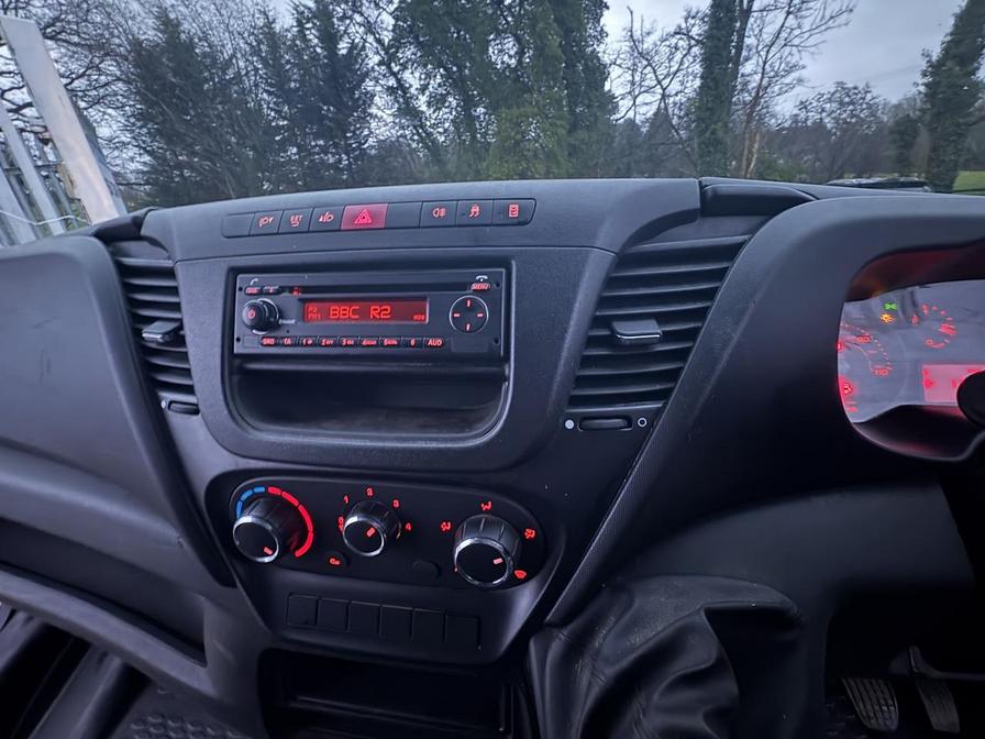 Used Iveco Daily 2016 for sale - 76967239: Photo 6