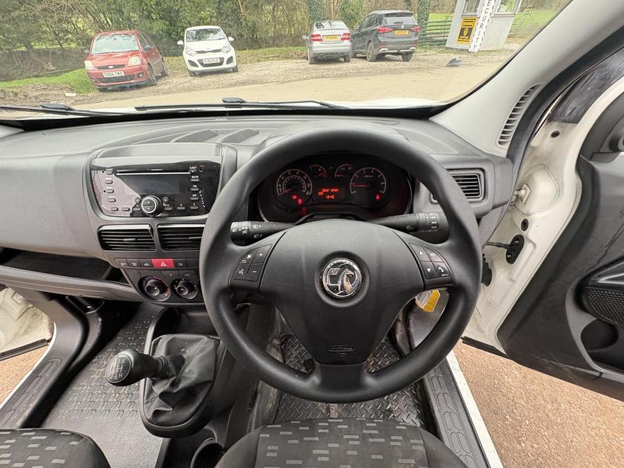 Used Vauxhall Combo 2018 for sale - 77810727: Photo 18