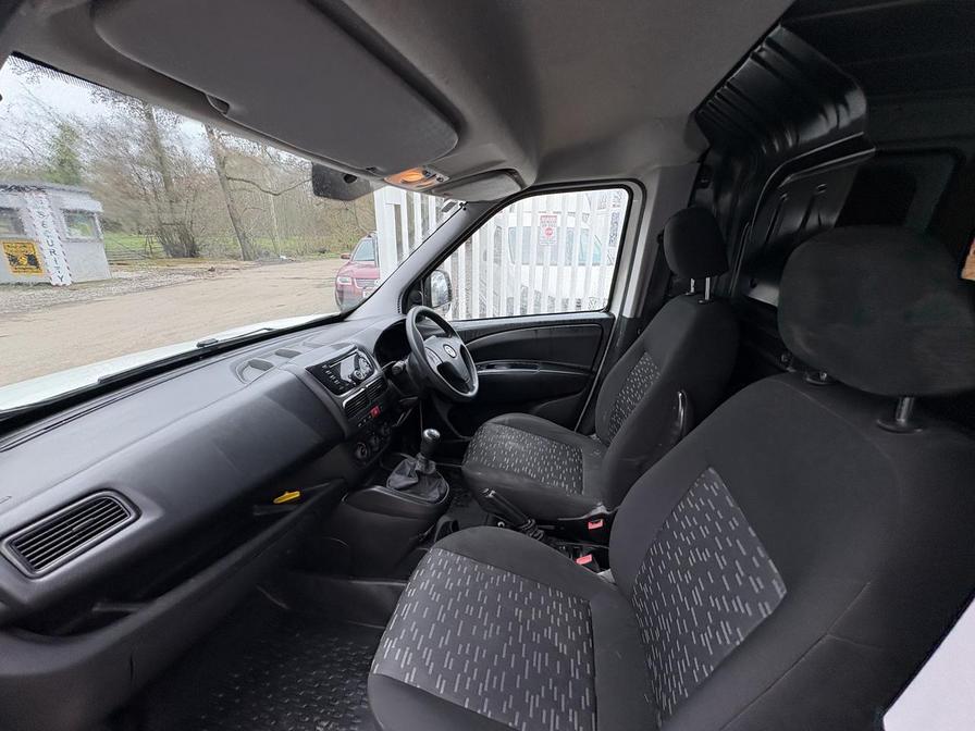 Used Vauxhall Combo 2018 for sale - 77810727: Photo 20