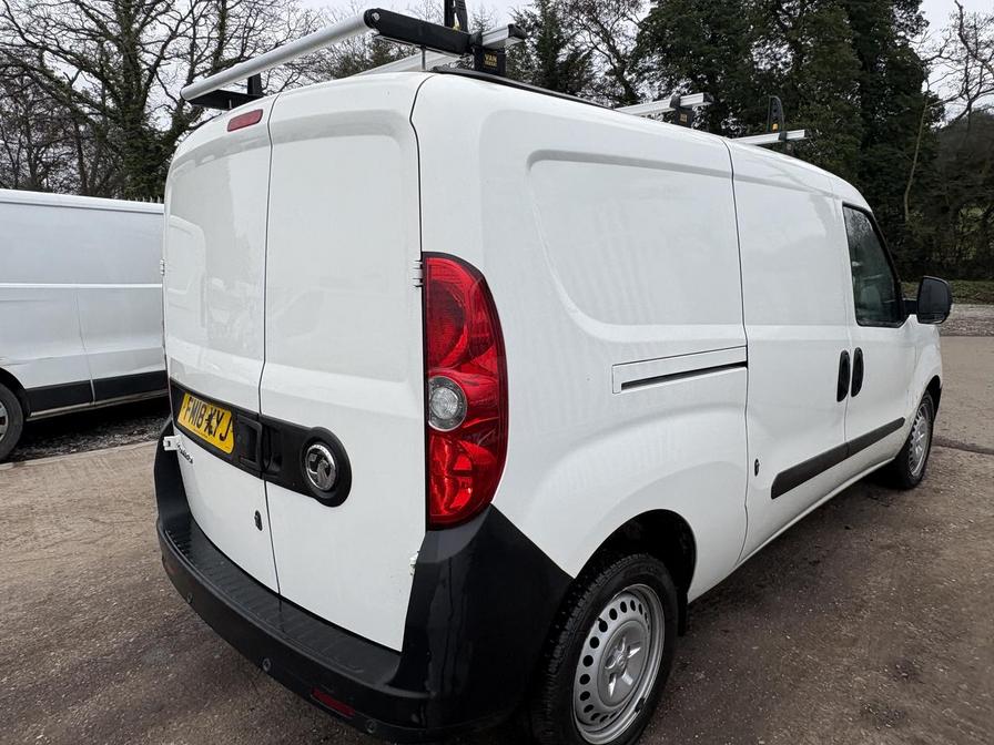 Used Vauxhall Combo 2018 for sale - 77810727: Photo 3