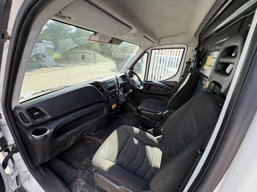 Used Iveco Daily 2015 for sale - 77397668: Photo 10