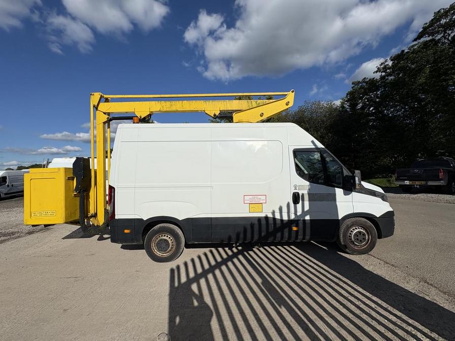 Used Iveco Daily 2015 for sale - 77397668: Photo 5