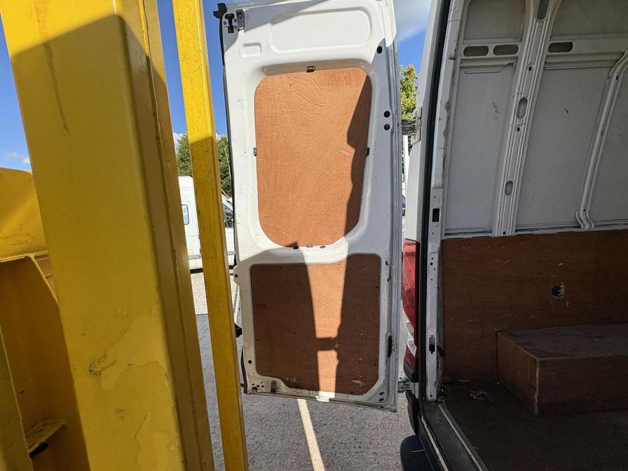 Used Iveco Daily 2015 for sale - 77397668: Photo 8