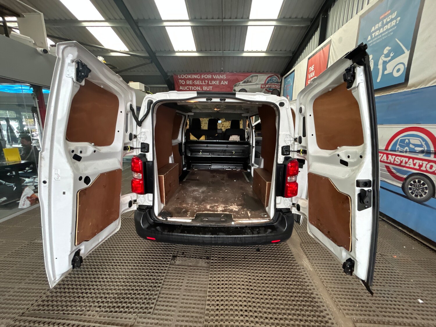 Vehicle 21