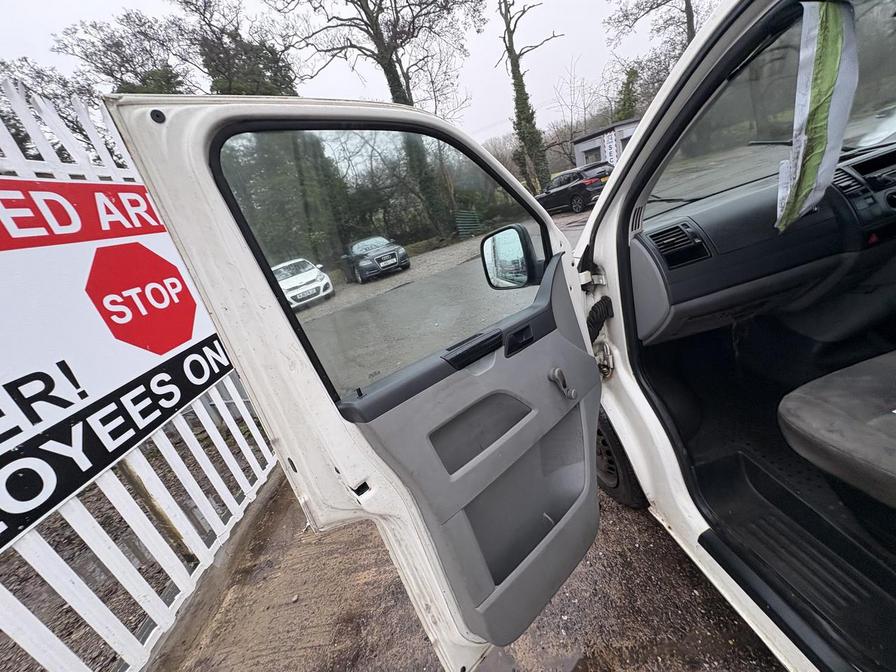 Used Volkswagen Transporter 2006 for sale - 77885660: Photo 12