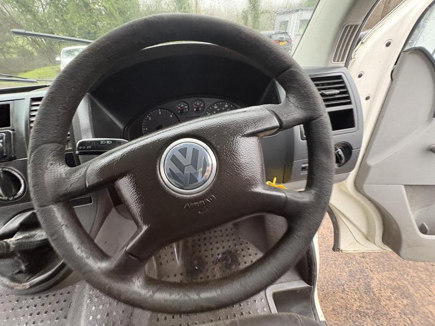 Used Volkswagen Transporter 2006 for sale - 77885660: Photo 15