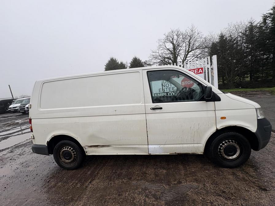 Used Volkswagen Transporter 2006 for sale - 77885660: Photo 2
