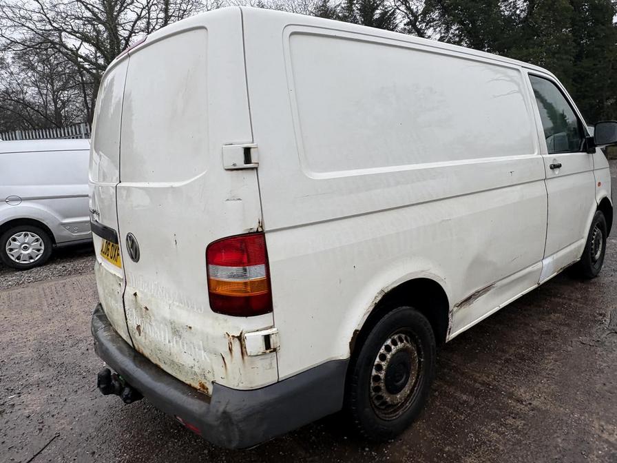 Used Volkswagen Transporter 2006 for sale - 77885660: Photo 3