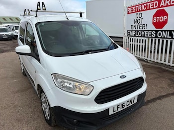 Used Ford Transit Courier 2016 for sale - 78074879: Photo