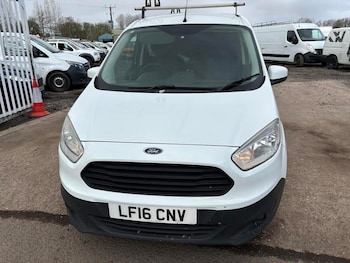 Used Ford Transit Courier 2016 for sale - 78074879: Photo