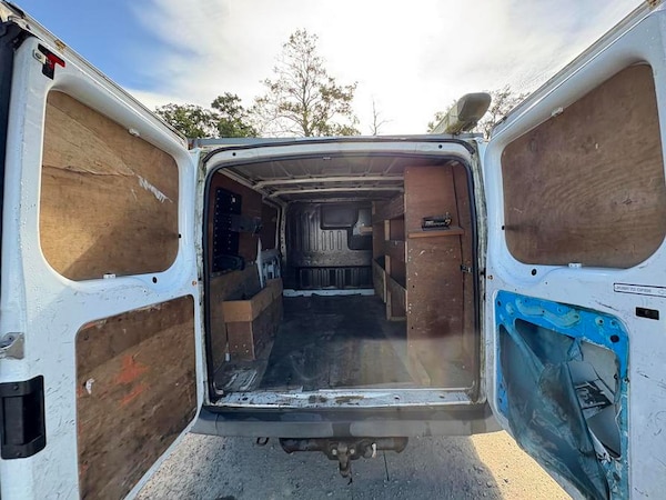 Used Ford Transit 2010 for sale - 76065867: Photo 4