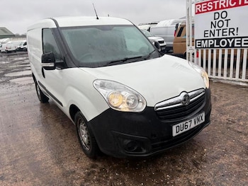 Used Vauxhall Combo 2017 for sale - 78264099: Photo