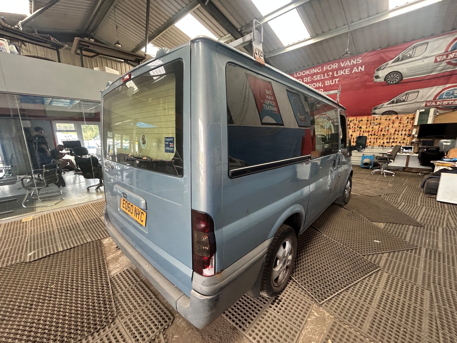 Vehicle 21