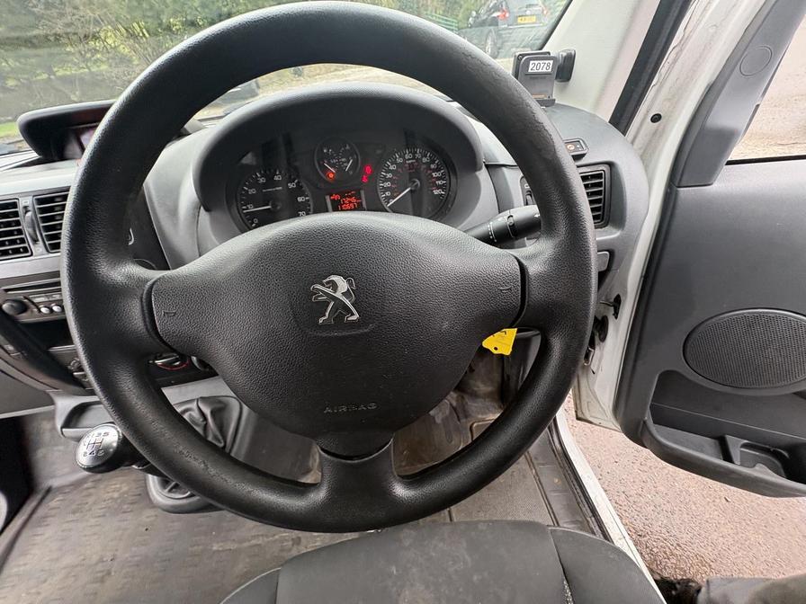 Used Peugeot Expert 2015 for sale - 77648672: Photo 15