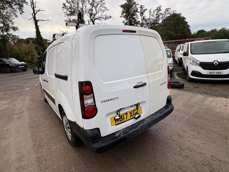 Used Peugeot Partner 2017 for sale - 76362070: Photo 10