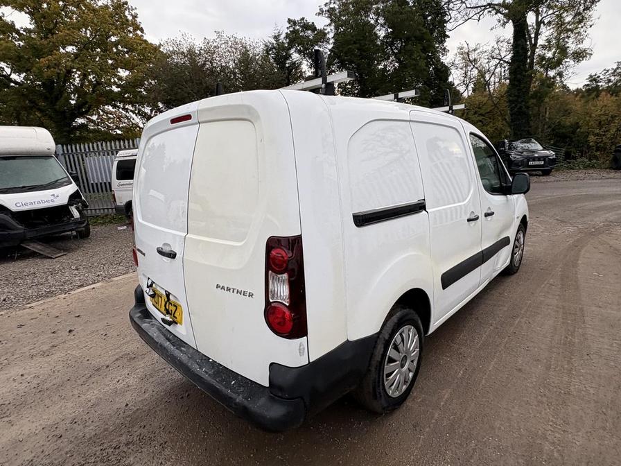 Used Peugeot Partner 2017 for sale - 76362070: Photo 13