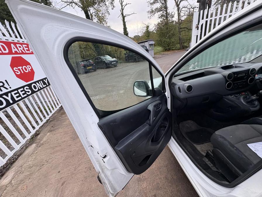 Used Peugeot Partner 2017 for sale - 76362070: Photo 20