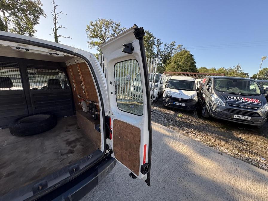 Used Volkswagen Caddy 2011 for sale - 76065870: Photo 15