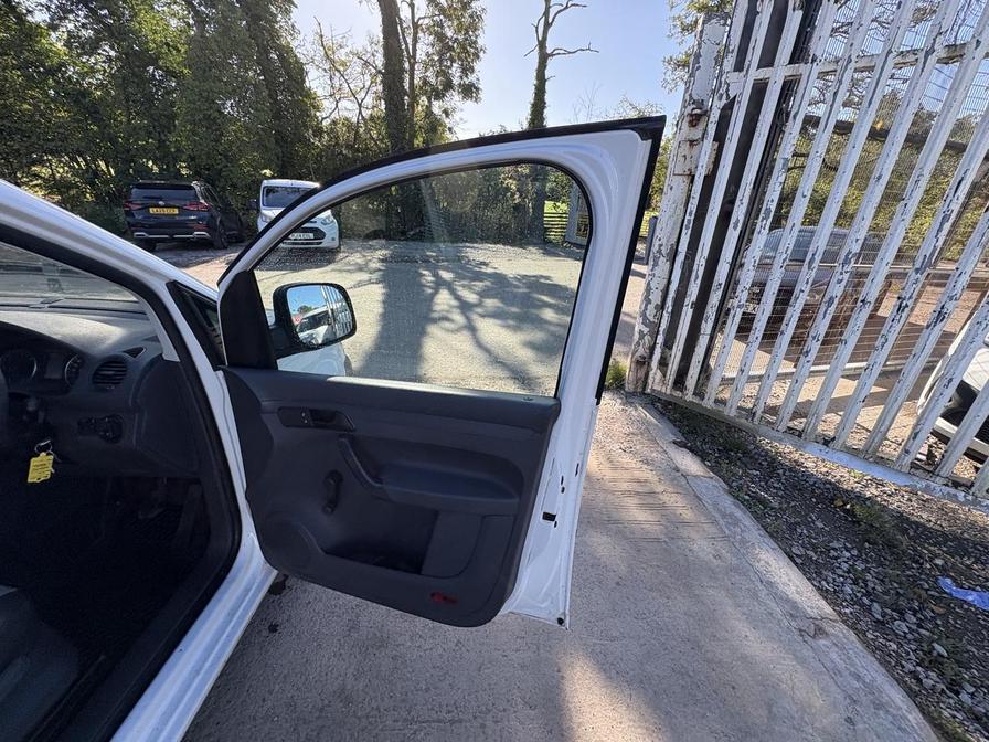Used Volkswagen Caddy 2011 for sale - 76065870: Photo 20
