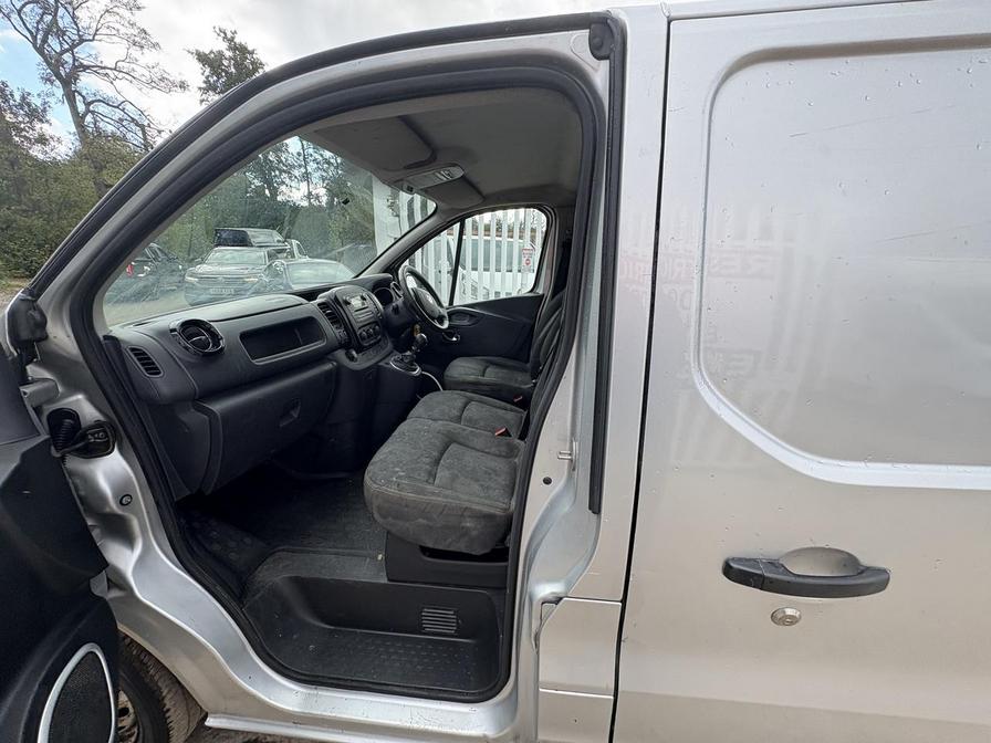 Used Vauxhall Vivaro 2017 for sale - 76217579: Photo 6