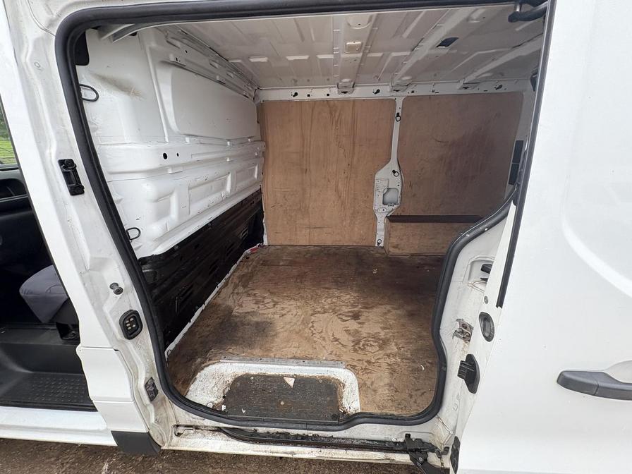 Used Renault Trafic 2021 for sale - 76487787: Photo 6