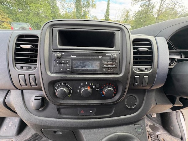 Used Vauxhall Vivaro 2014 for sale - 76217583: Photo 12